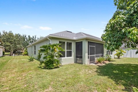 Villa ou maison à vendre à Kissimmee, Floride: 3 chambres, 159.33 m2 № 1317319 - photo 19