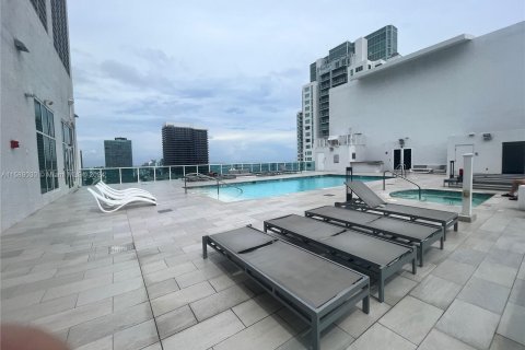 Condominio en venta en Miami, Florida, 1 dormitorio, 60.48 m2 № 1185679 - foto 29