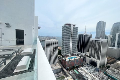 Condominio en venta en Miami, Florida, 1 dormitorio, 60.48 m2 № 1185679 - foto 27