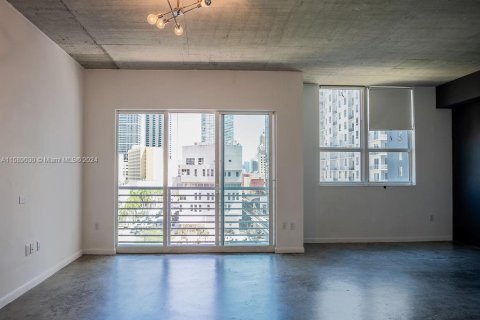 Condominio en venta en Miami, Florida, 1 dormitorio, 60.48 m2 № 1185679 - foto 8