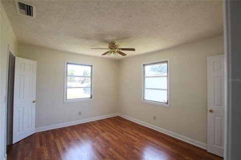 Casa en venta en Okeechobee, Florida, 3 dormitorios, 115.94 m2 № 1112703 - foto 25
