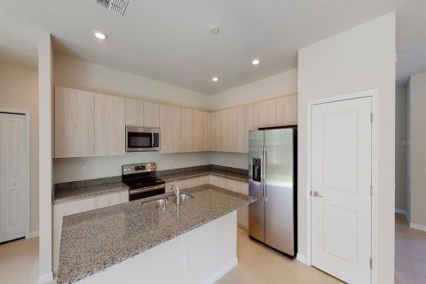 Casa en venta en Cape Coral, Florida, 4 dormitorios, 178.28 m2 № 482001 - foto 5