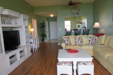 Copropriété à louer à Palmetto, Floride: 2 chambres, 106.65 m2 № 212834 - photo 4