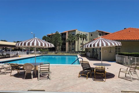 Copropriété à vendre à North Lauderdale, Floride: 2 chambres, 92.9 m2 № 1168899 - photo 24