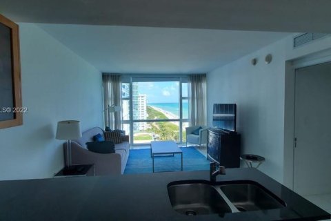 Condominio en venta en Miami Beach, Florida, 1 dormitorio, 61.5 m2 № 9401 - foto 28