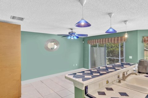 Casa en venta en Pembroke Pines, Florida, 3 dormitorios, 200.2 m2 № 1183689 - foto 14