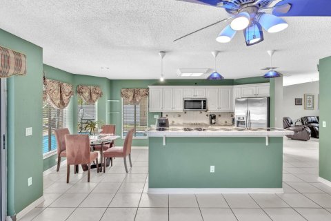 Villa ou maison à vendre à Pembroke Pines, Floride: 3 chambres, 200.2 m2 № 1183689 - photo 12