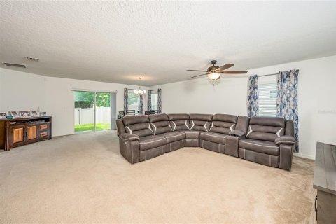 Villa ou maison à vendre à Kissimmee, Floride: 4 chambres, 186.18 m2 № 1251378 - photo 6