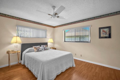 Condo in Boynton Beach, Florida, 2 bedrooms  № 1102166 - photo 13