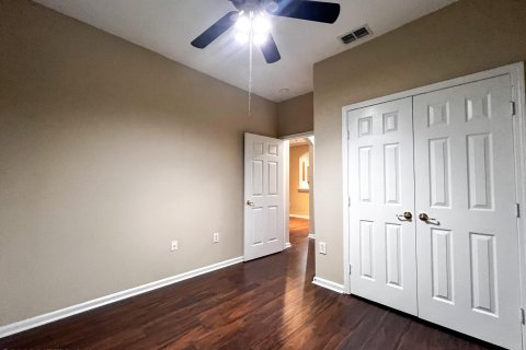 Condo in Jacksonville, Florida, 3 bedrooms  № 848743 - photo 11