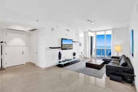 Condo in Sunny Isles Beach, Florida, 3 bedrooms  № 1365913 - photo 7