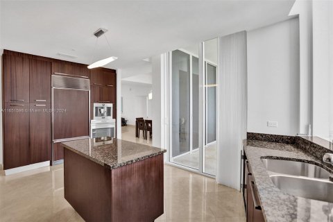 Condominio en venta en Sunny Isles Beach, Florida, 3 dormitorios, 216.18 m2 № 1365913 - foto 23