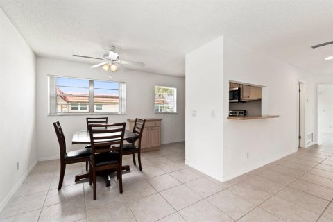 Copropriété à vendre à Vero Beach, Floride: 2 chambres, 92.9 m2 № 698849 - photo 22