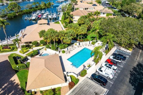 Villa ou maison à vendre à Juno Beach, Floride: 3 chambres, 229 m2 № 984483 - photo 19