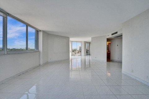 Copropriété à vendre à Aventura, Floride: 2 chambres, 208.1 m2 № 984482 - photo 27