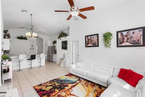 Casa en venta en Davenport, Florida, 4 dormitorios, 180.23 m2 № 1248427 - foto 14