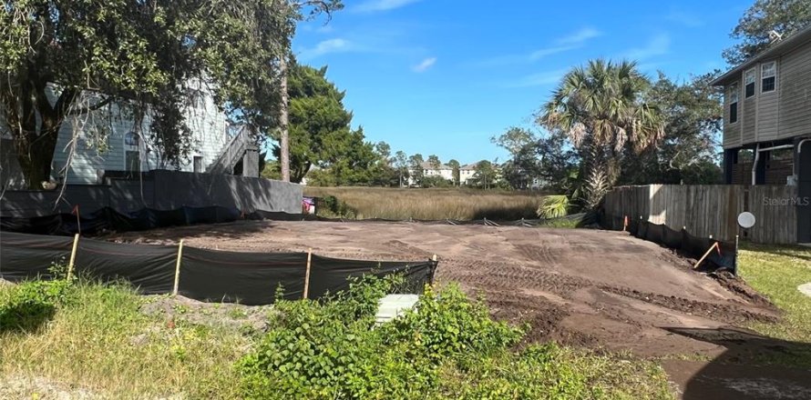 Terreno en Saint Augustine, Florida № 960924