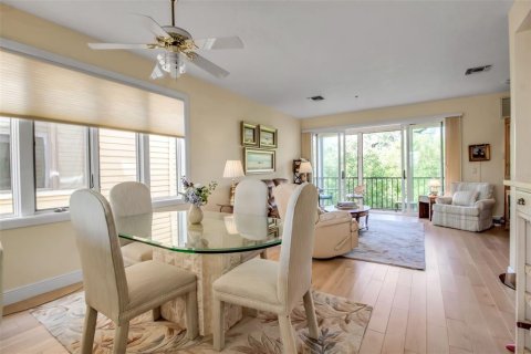 Touwnhouse à vendre à Longboat Key, Floride: 2 chambres, 133.78 m2 № 1369483 - photo 6