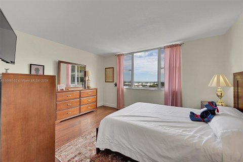 Copropriété à vendre à Hollywood, Floride: 1 chambre, 78.41 m2 № 1331352 - photo 10