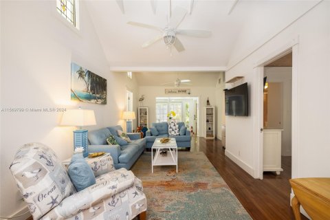 Casa en venta en Key West, Florida, 2 dormitorios, 101.64 m2 № 1119675 - foto 2