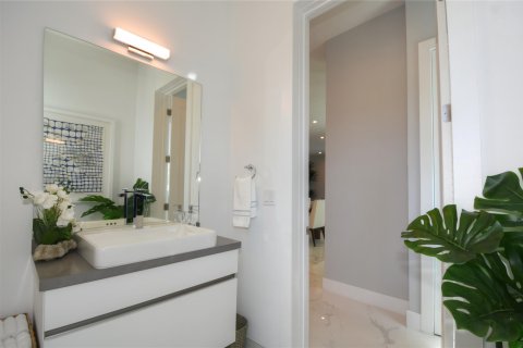 Touwnhouse à vendre à Fort Lauderdale, Floride: 3 chambres, 301.56 m2 № 1102324 - photo 20