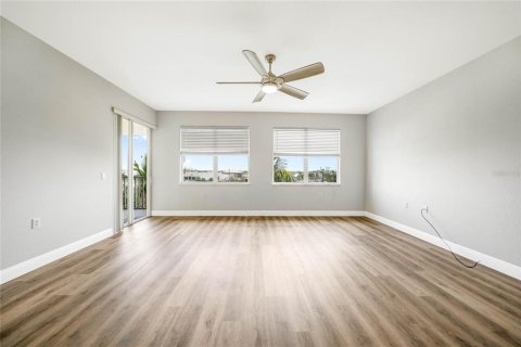 Condominio en venta en Punta Gorda, Florida, 2 dormitorios, 125.51 m2 № 651035 - foto 9