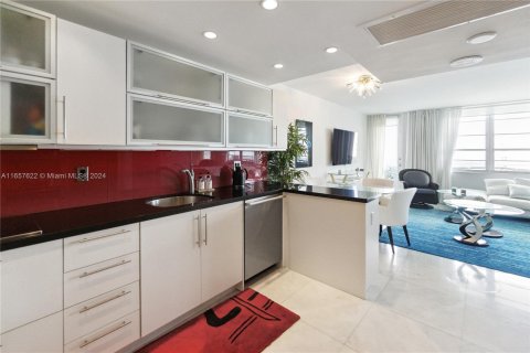 Copropriété à louer à Miami Beach, Floride: 1 chambre, 65.03 m2 № 1367127 - photo 7