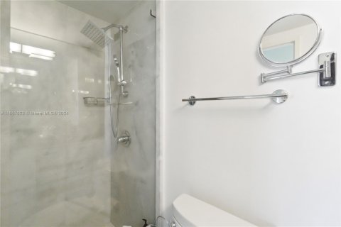 Condominio en alquiler en Miami Beach, Florida, 1 dormitorio, 65.03 m2 № 1367127 - foto 14