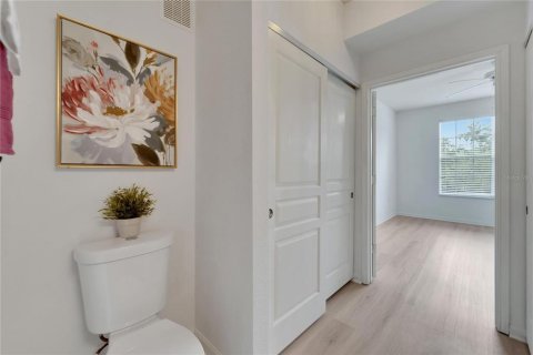 Copropriété à vendre à Tampa, Floride: 2 chambres, 101.17 m2 № 1366410 - photo 28