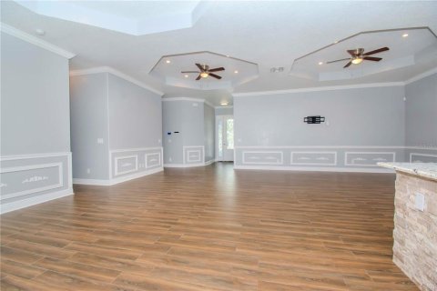 House in Tampa, Florida 4 bedrooms, 182.74 sq.m. № 1366408 - photo 13