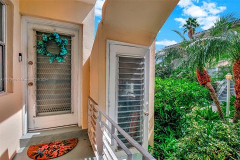 Condo in Fort Lauderdale, Florida, 1 bedroom  № 1398046 - photo 22