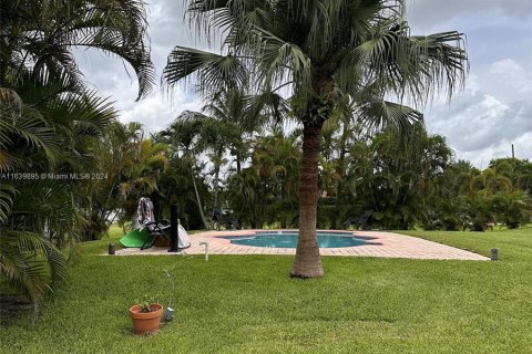 Villa ou maison à vendre à Miami, Floride: 2 chambres, 81.75 m2 № 1315879 - photo 6