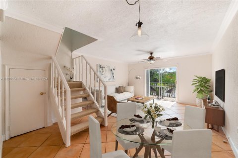 Copropriété à vendre à Pinecrest, Floride: 2 chambres, 89.19 m2 № 1291590 - photo 16