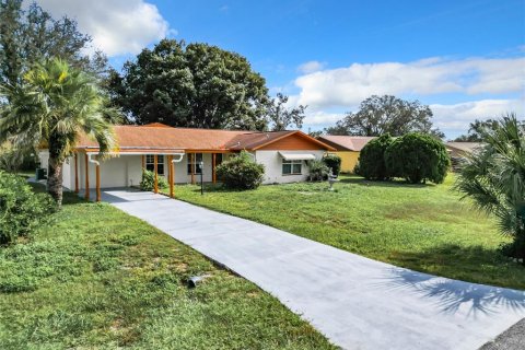 Villa ou maison à vendre à Ocala, Floride: 3 chambres, 192.03 m2 № 1417336 - photo 5