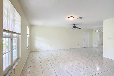 Villa ou maison à vendre à Ocala, Floride: 3 chambres, 192.03 m2 № 1417336 - photo 13