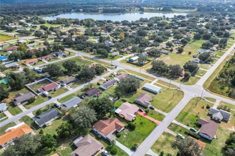 House in Ocala, Florida 3 bedrooms, 192.03 sq.m. № 1417336 - photo 2