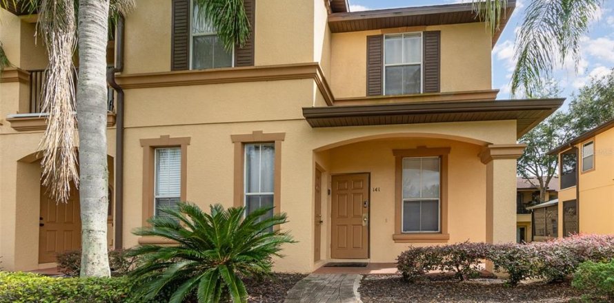 Townhouse in Davenport, Florida 4 bedrooms, 172.43 sq.m. № 1363119