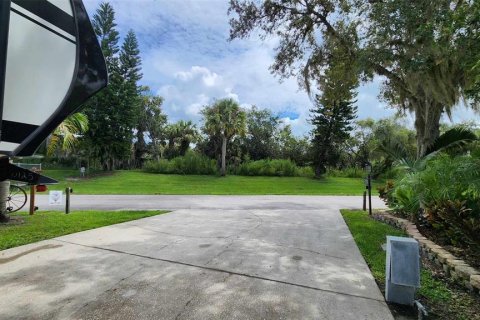 Land in River Ranch, Florida № 1363079 - photo 11