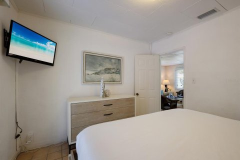 Duplex à vendre à Holmes Beach, Floride: 2 chambres, 54.91 m2 № 821364 - photo 13
