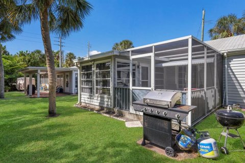 Dúplex en venta en Holmes Beach, Florida, 2 dormitorios, 54.91 m2 № 821364 - foto 24