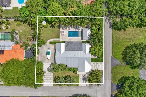 Casa en venta en Miami, Florida, 4 dormitorios, 241.36 m2 № 1368890 - foto 29