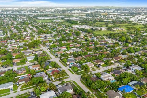 Villa ou maison à vendre à Pompano Beach, Floride: 3 chambres, 135.17 m2 № 1368985 - photo 19