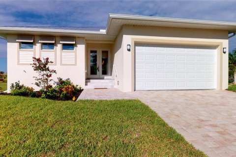 Casa en venta en Punta Gorda, Florida, 3 dormitorios, 155.05 m2 № 623039 - foto 2