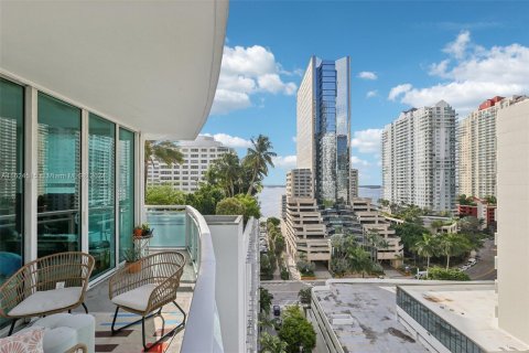 Condo in Miami, Florida, 2 bedrooms  № 1271082 - photo 26