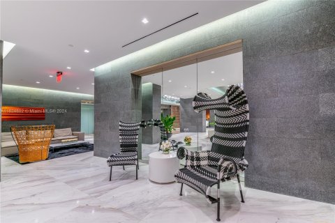 Copropriété à vendre à Sunny Isles Beach, Floride: 2 chambres, 121.98 m2 № 1271115 - photo 19