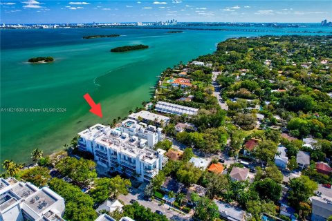 Copropriété à vendre à Miami, Floride: 2 chambres, 90.39 m2 № 1242493 - photo 2