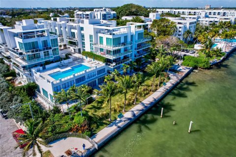 Copropriété à vendre à Miami, Floride: 2 chambres, 90.39 m2 № 1242493 - photo 28