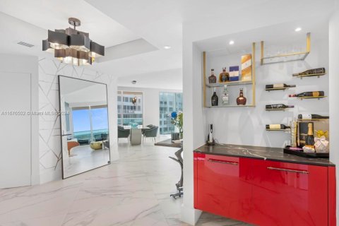 Condominio en venta en Miami Beach, Florida, 3 dormitorios, 217.39 m2 № 1401506 - foto 20