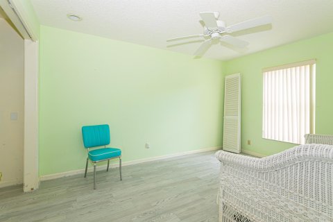 Купить виллу или дом в Лейк-Уорт, Флорида 3 спальни, 168.52м2, № 1155472 - фото 12