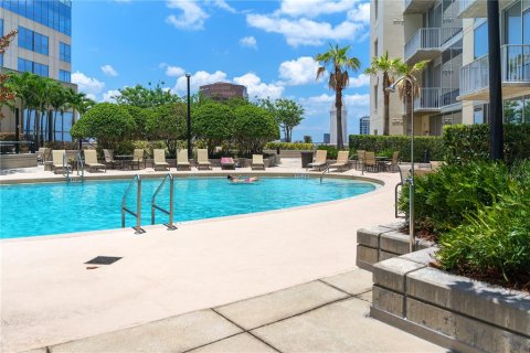 Condo in Orlando, Florida, 1 bedroom  № 1244620 - photo 28